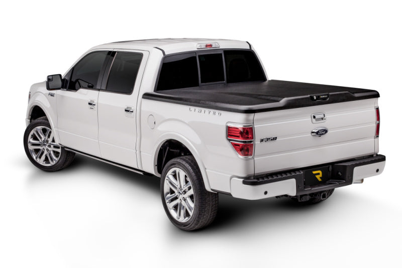 Undercover 22-26 Chevy Silverado 6.7ft Bed Elite Bed Cover - Textured Black
