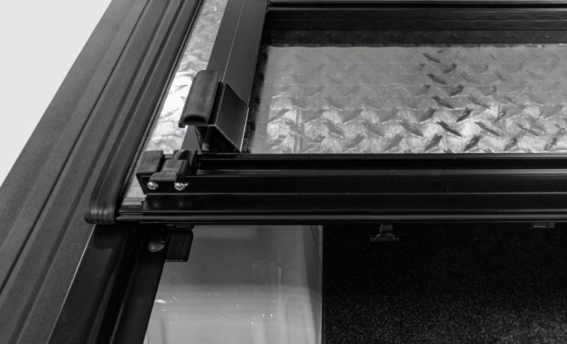 Access LOMAX Tri-Fold 22-25 Nissan Frontier 5ft Bed - Black Diamond Mist