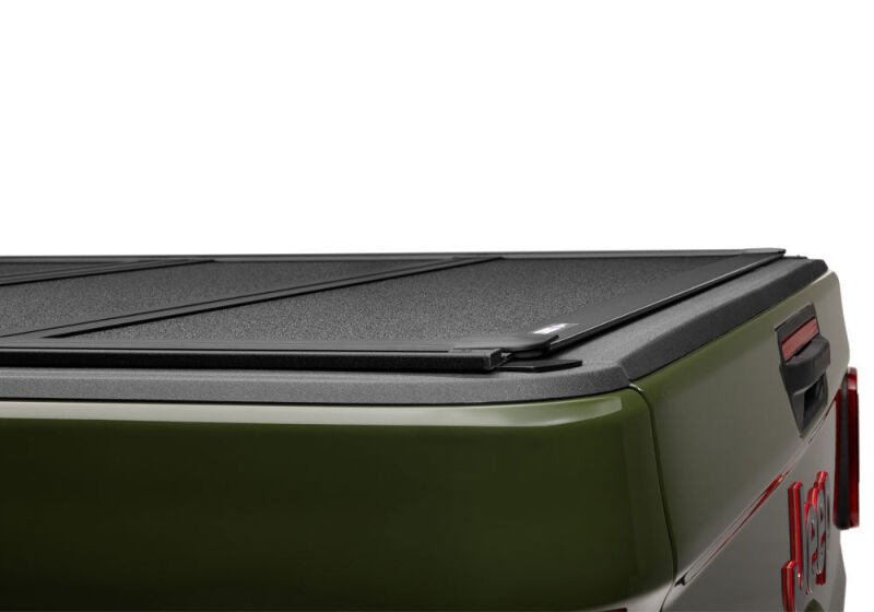 BAK 20-26 GM Silverado/Sierra 2500/3500 HD 8.2ft Bed BAKFlip MX4 TS